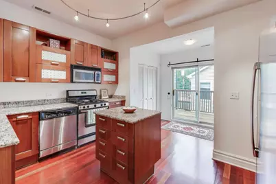 3615 N Hoyne Avenue #2F, Chicago, IL 60618 - Photo 8