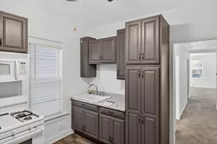 824 E 89th Pl, Chicago, IL 60619 - Photo 24