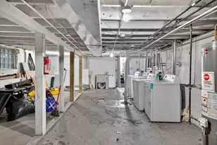 824 E 89th Pl, Chicago, IL 60619 - Photo 42