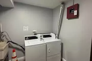 639 Jeffery Ave, Calumet City, IL 60409 - Photo 6