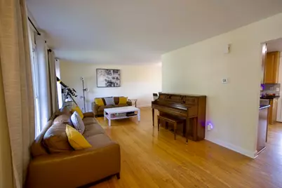 5 Castlegate Court, Vernon Hills, IL 60061 - Photo 4