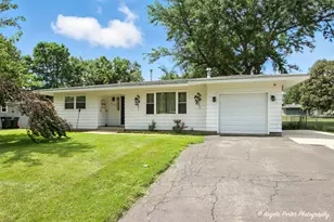4709 William St, McHenry, IL 60051 - Photo 1