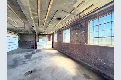 515 E Stephenson Street, Freeport, IL 61032 - Photo 10