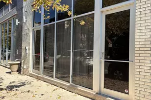 833 N California Ave, Chicago, IL 60622 - Photo 2