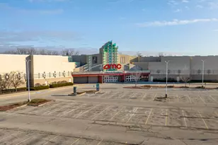 389 Summit Cir, Lombard, IL 60148 - Photo 46