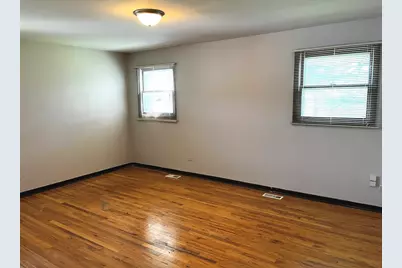 1 E 164th Street, South Holland, IL 60473 - Photo 8