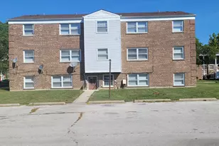 4061 Charleston Rd, Matteson, IL 60443 - Photo 6