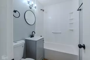 2100 Martin Ln, Rolling Meadows, IL 60008 - Photo 14