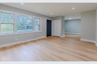 2100 Martin Lane, Rolling Meadows, IL 60008 - Photo 6