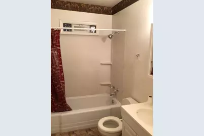 110 W 150th Street, Harvey, IL 60426 - Photo 12