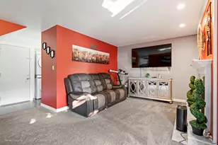 217 Oriole Rd, Matteson, IL 60443 - Photo 8