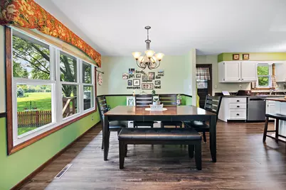 5844 Muriel Lane, Saint Anne, IL 60964 - Photo 8