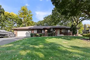 2518 Mandrake Dr, Rockford, IL 61108 - Photo 1