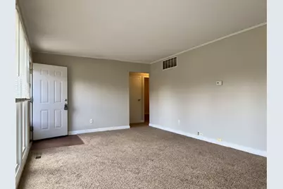 140 Nashua Street, Park Forest, IL 60466 - Photo 4