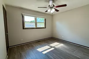 19828 Monterey Ave, Lynwood, IL 60411 - Photo 10