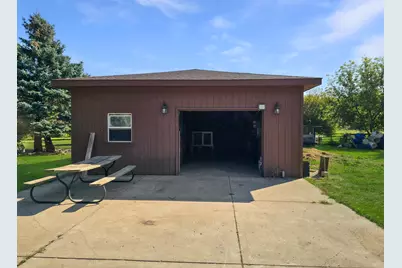 934 Vilman Road, Plano, IL 60545 - Photo 22