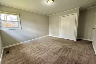 478 Talala St, Park Forest, IL 60466 - Photo 8