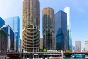 300 N State St, Chicago, IL 60654 - Photo 2