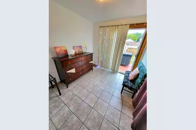 5530 W Warwick Avenue, Chicago, IL 60641 - Photo 18