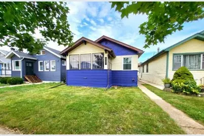 5530 W Warwick Avenue, Chicago, IL 60641 - Photo 1