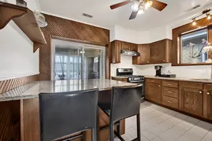 7807 W Cressett Dr W, Elmwood Park, IL 60707 - Photo 4