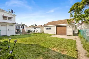 7807 W Cressett Dr W, Elmwood Park, IL 60707 - Photo 30