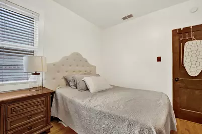 7807 W Cressett Drive W, Elmwood Park, IL 60707 - Photo 16