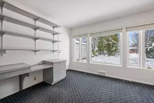 710 Strawberry Hill Dr, Glencoe, IL 60022 - Photo 22