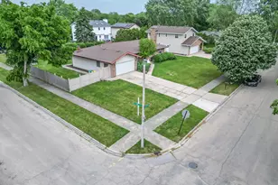 601 Fairlane Dr, Joliet, IL 60435 - Photo 28