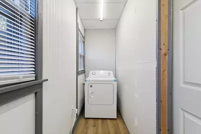 415 Logan Street, Rockford, IL 61103 - Photo 28