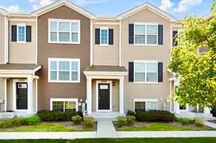 2307 Upland Rd, Pingree Grove, IL 60140 - Photo 2