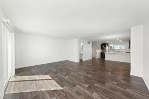 2307 Upland Rd, Pingree Grove, IL 60140 - Photo 8