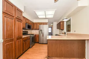 959 Ridge Ave, Elk Grove Village, IL 60007 - Photo 6