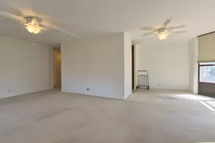 899 S Plymouth Ct, Chicago, IL 60605 - Photo 14