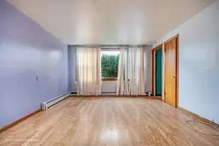 10534 S Wentworth Ave, Chicago, IL 60628 - Photo 6