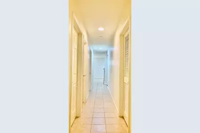 [Address not provided], Chicago, IL 60608 - Photo 18