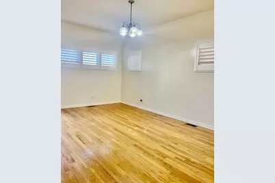 [Address not provided], Chicago, IL 60608 - Photo 6