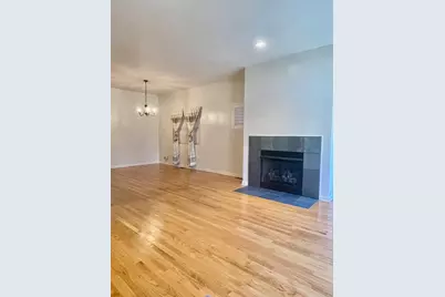 [Address not provided], Chicago, IL 60608 - Photo 2