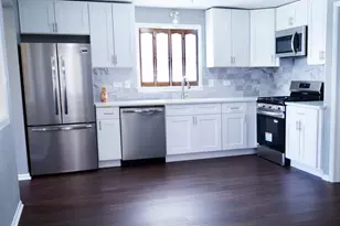 618 Marquette Ave, Calumet City, IL 60409 - Photo 2