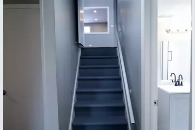 618 Marquette Avenue, Calumet City, IL 60409 - Photo 10