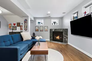 514 N Armour St, Chicago, IL 60642 - Photo 14