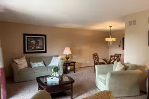 8316 161st Pl, Tinley Park, IL 60477 - Photo 4