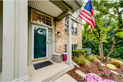 2611 Woodmere Drive, Darien, IL 60561 - Photo 2