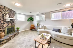 286 Merrill Ave, Calumet City, IL 60409 - Photo 16