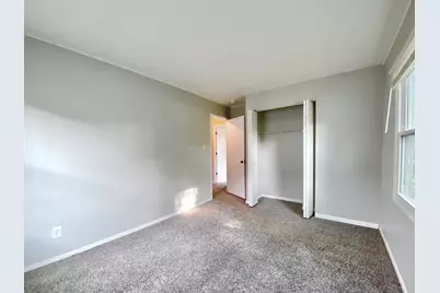 286 Merrill Avenue, Calumet City, IL 60409 - Photo 12