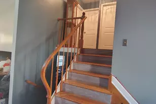 2736 E Goodrich Ave E, Burnham, IL 60633 - Photo 8