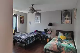 2736 E Goodrich Ave E, Burnham, IL 60633 - Photo 10