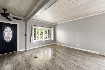 3518 N Oleander Avenue, Chicago, IL 60634 - Photo 4