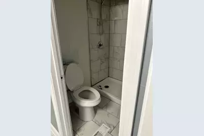 7110 S Champlain Avenue, Chicago, IL 60619 - Photo 6