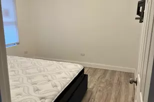 7110 S Champlain Ave, Chicago, IL 60619 - Photo 4